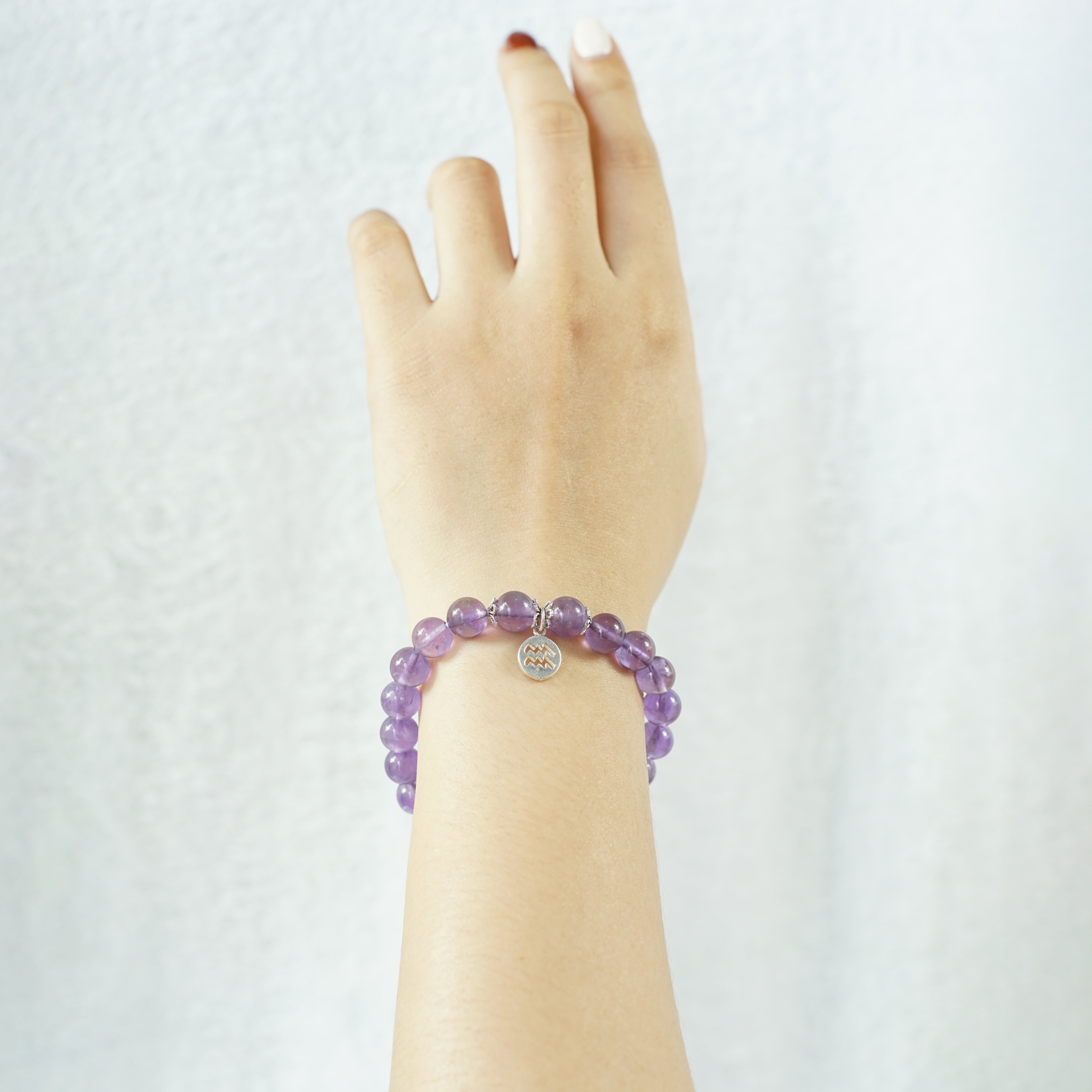 Aquarius Zodiac Sign - Amethyst Gemstone Bracelet