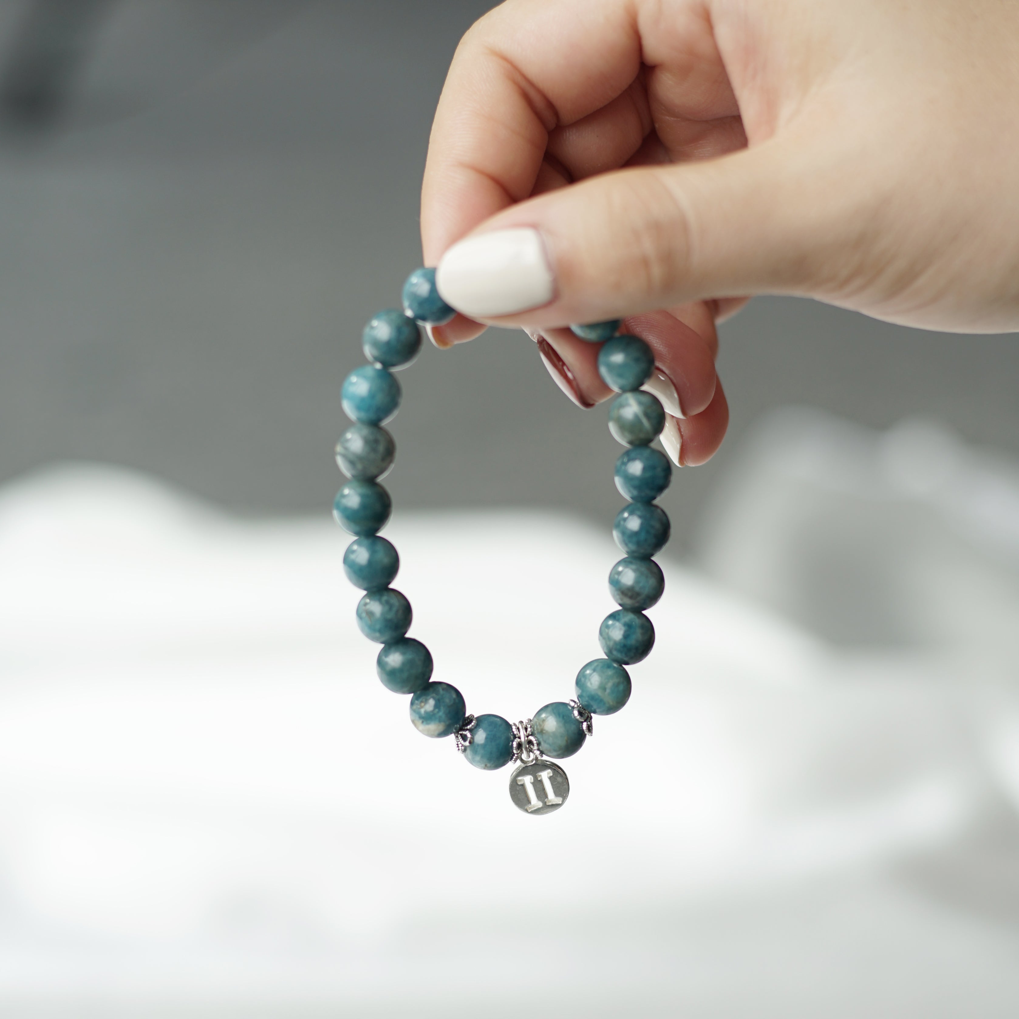 Gemini Zodiac Sign - Apatite Gemstone Bracelet